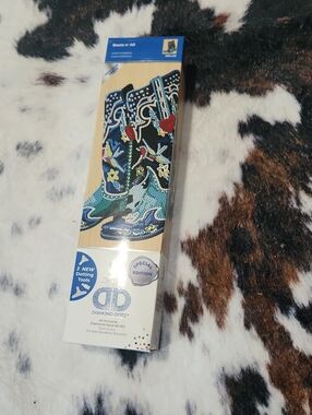 Diamond Dotz Special Edition Blue Floral Cowboy Boot Diamond Art Kit